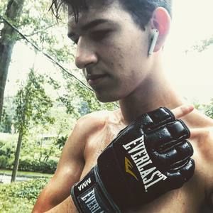 Meet your Posher, Peter